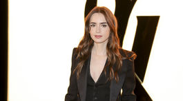 Lily Collins na prehliadke Saint Laurent