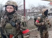 ONLINE: Ruská armáda uviazla neďaleko Orlivky, prekážajú im vodné nádrže