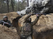 vojna na Ukrajine, výcvik vojakov, Charkov, národná garda
