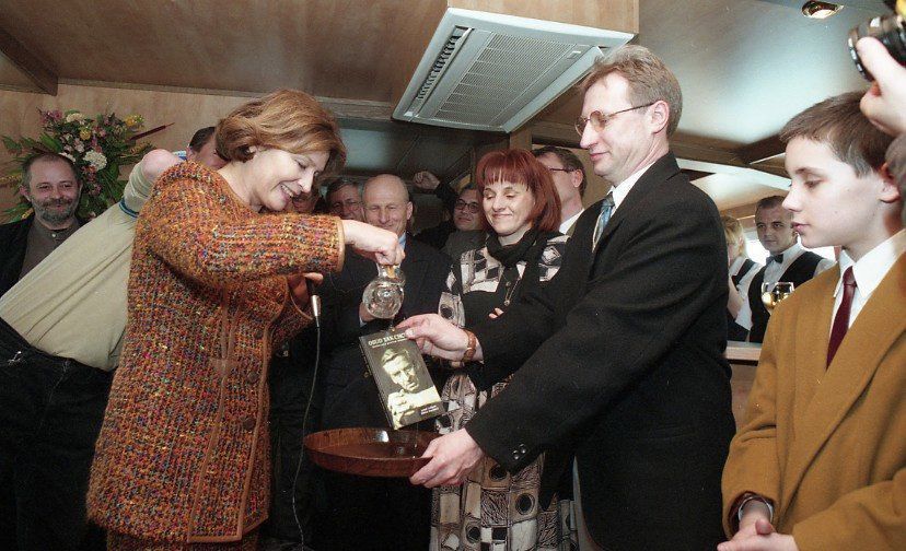 Jozef Leikert napísal viacero kníh. Je aj...