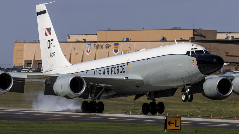 Offutt Air Force Base Runway Reconstruction