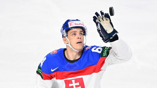 Stane sa 97. Slovákom v najlepšej súťaži na svete? Koch môže debutovať v NHL už o pár hodín