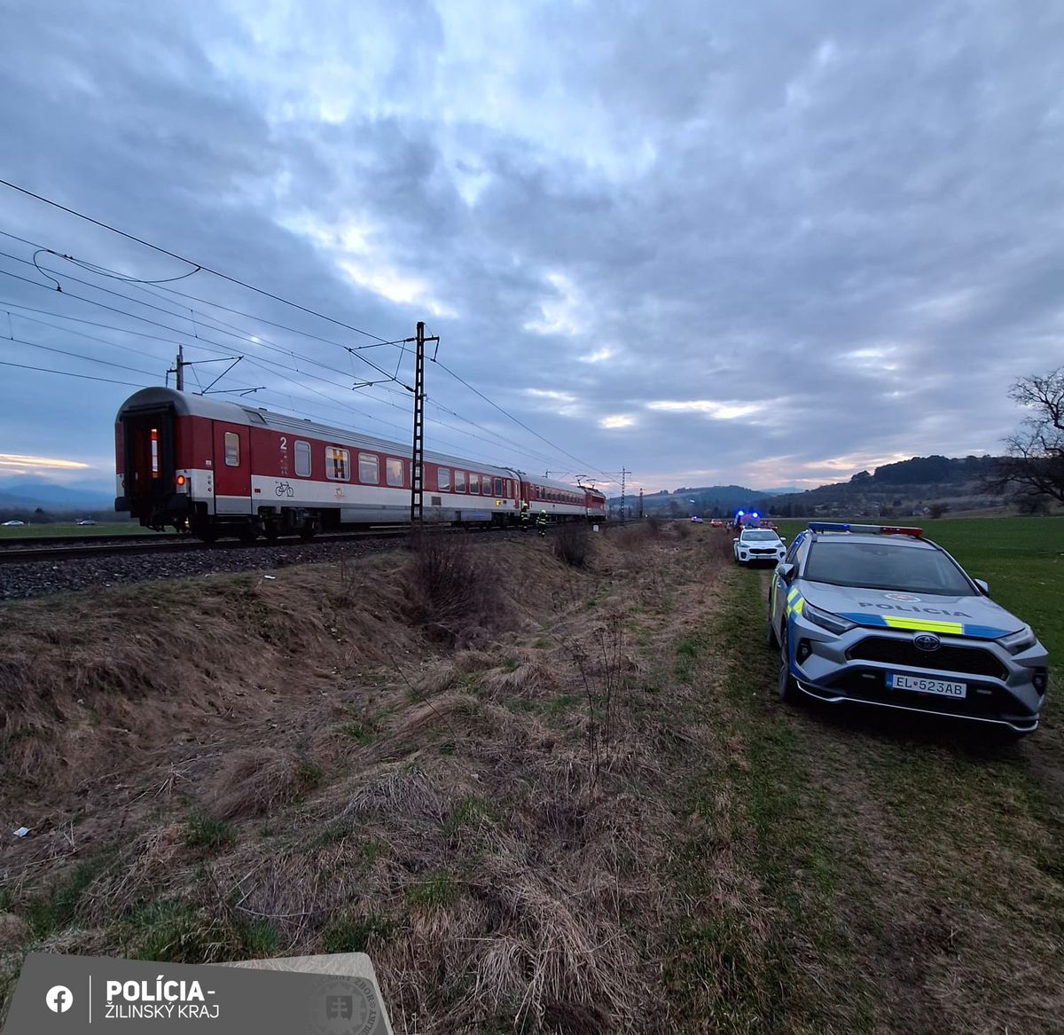 železnica, tragédia, liptovský mikuláš, zrážka...