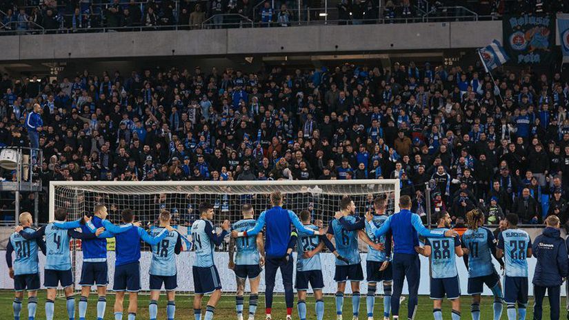 Chcete fandiť svojmu klubu počas celej sezóny?...