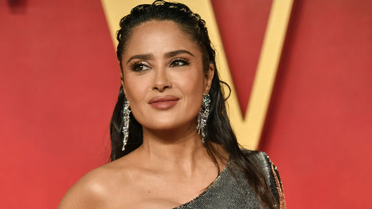 Herečka Salma Hayek na párty magazínu Vanity Fair.