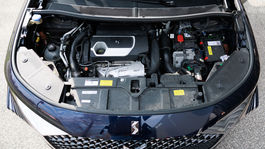 DS  7 4x4 - test 2024