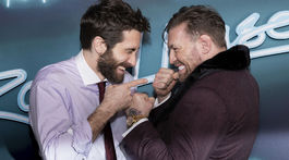 Jake Gyllenhaal (vľavo) a boxer Conor McGregor