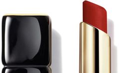 guerlain-kisskiss-tender-matte-dlhotrvajuci-ruz-s-matnym-efektom   210121
