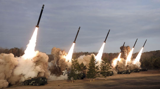 „Superveľké“ salvové raketomety navrhnuté na...