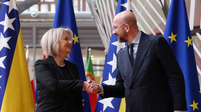 Predseda Európskej rady Charles Michel a...
