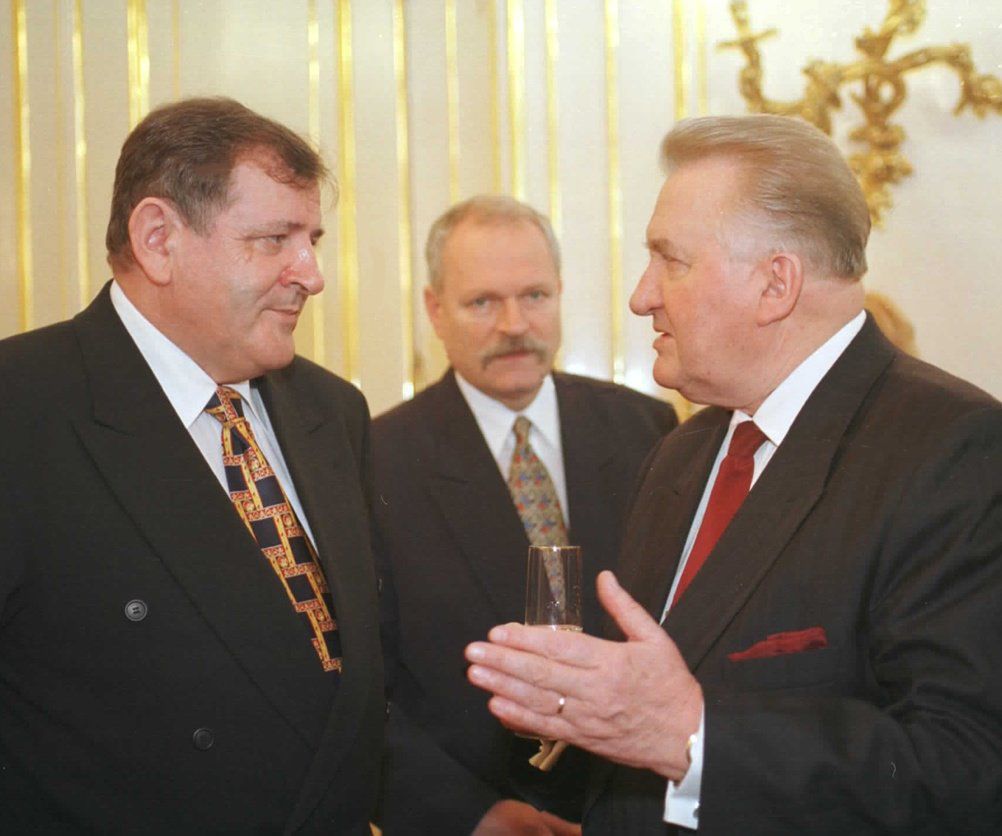 Na archívnej snímke z 14. januára 1998 v...