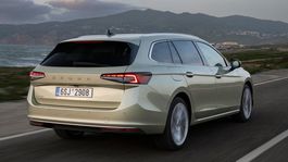 Škoda Superb Combi - 2024