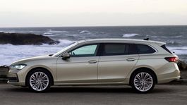 Škoda Superb Combi - 2024