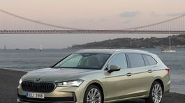 Škoda Superb Combi - 2024