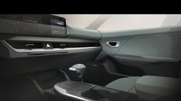 Kia K4 8