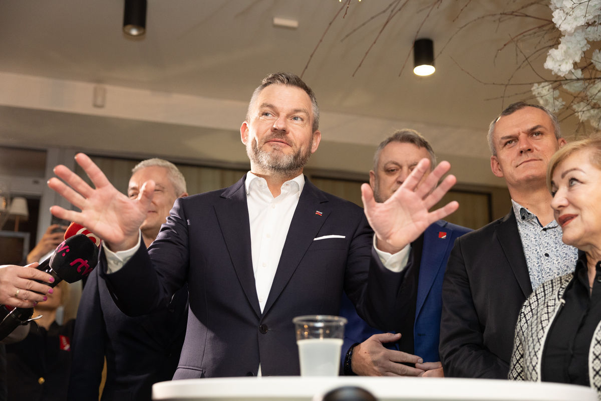volebný štáb Peter Pellegrini príchod