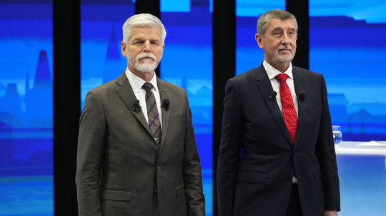 Politológ: Pavel asi Korčoka nepodporí, Babiš chváli Pellegriniho, ale cieli na vlastných voličov