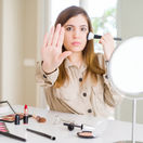 kozmetika, nebezpečná kozmetika, žena