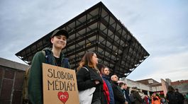 SR Bratislava RTVS protestný pochod BAX