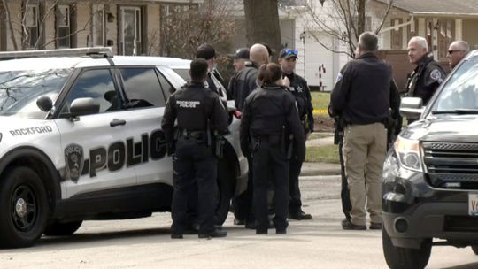 Útok nožom v Illinoise si vyžiadal štyroch mŕtvych a päť zranených
