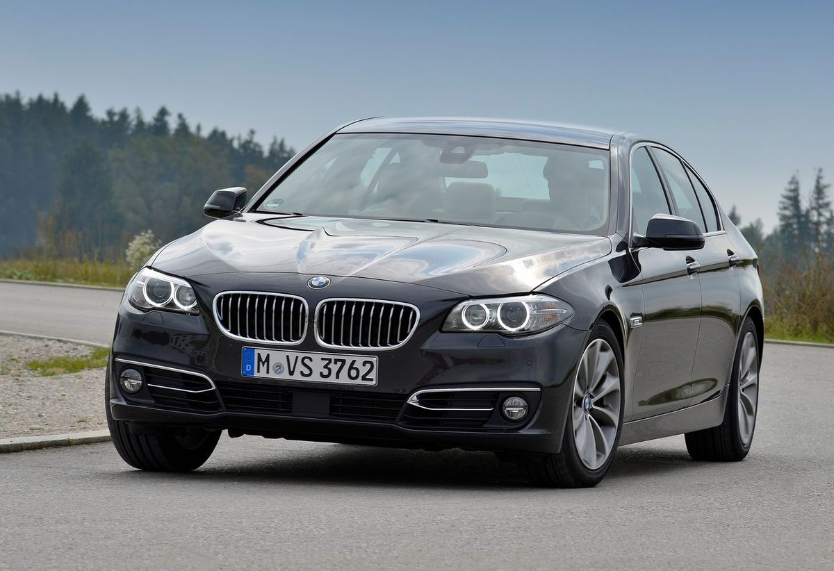 BMW 518d (2015)