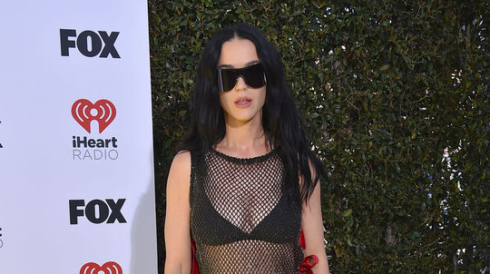 Speváčka Katy Perry na vyhlásení cien...