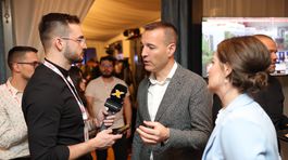 drucker pellegrini volebna noc