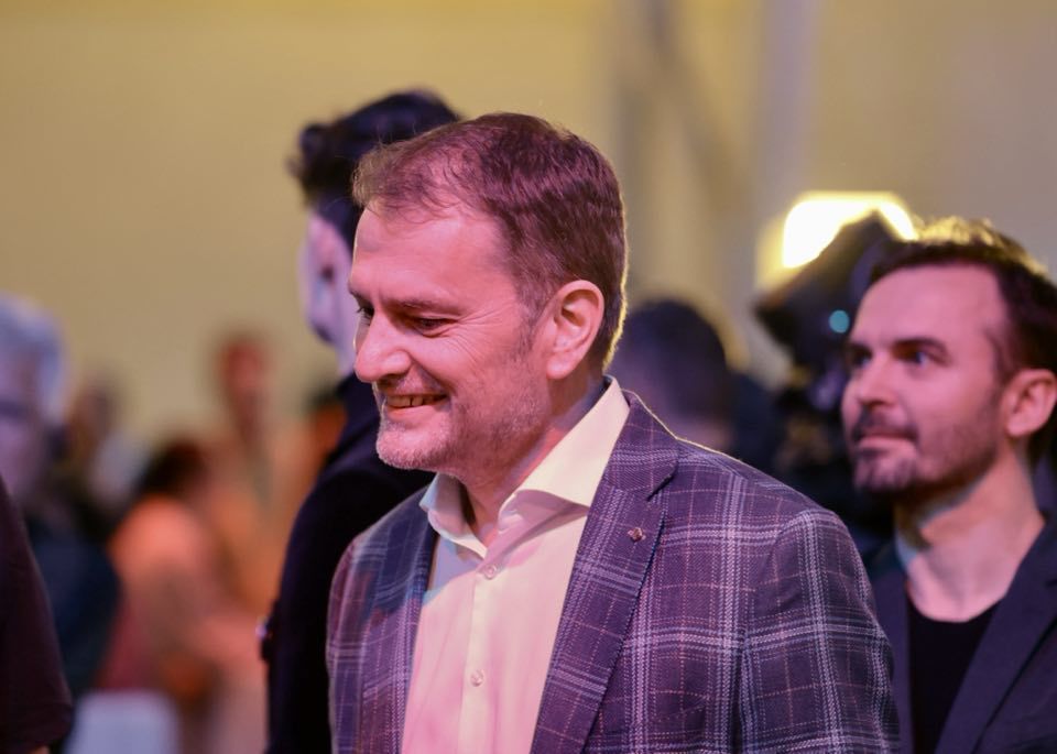Korčoka prišli podporiť viacerí politici...