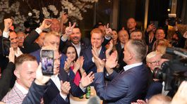 pellegrini volebna noc potlesk