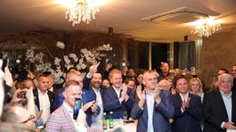 potlesky pellegrini volebna noc