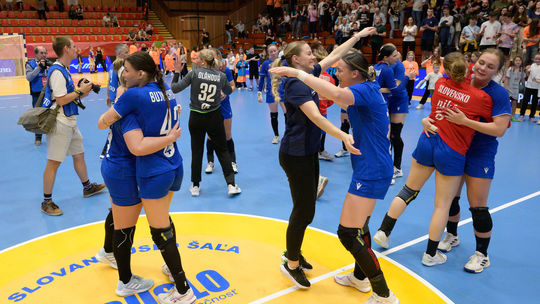 Slovenky majú za sebou vydarený turnaj. Unavené hádzanárky podľahli iba celkovým víťazkám