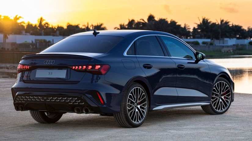 Audi S3 bude k dispozícii aj ako sedan....