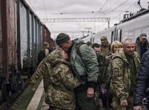 ONLINE: Pošleme ukrajinských utečencov naspäť domov, aby bojovali proti Rusom, znie v Nemecku