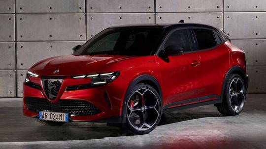 Alfa Romeo Milano - 2024