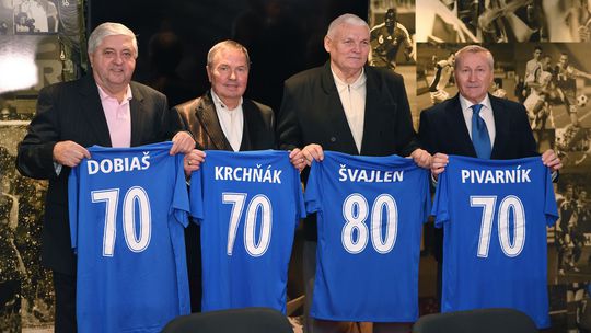 Košice sa ospravedlnili za nešťastný omyl. Legendárny brankár, o ktorého smrti informovali, stále žije