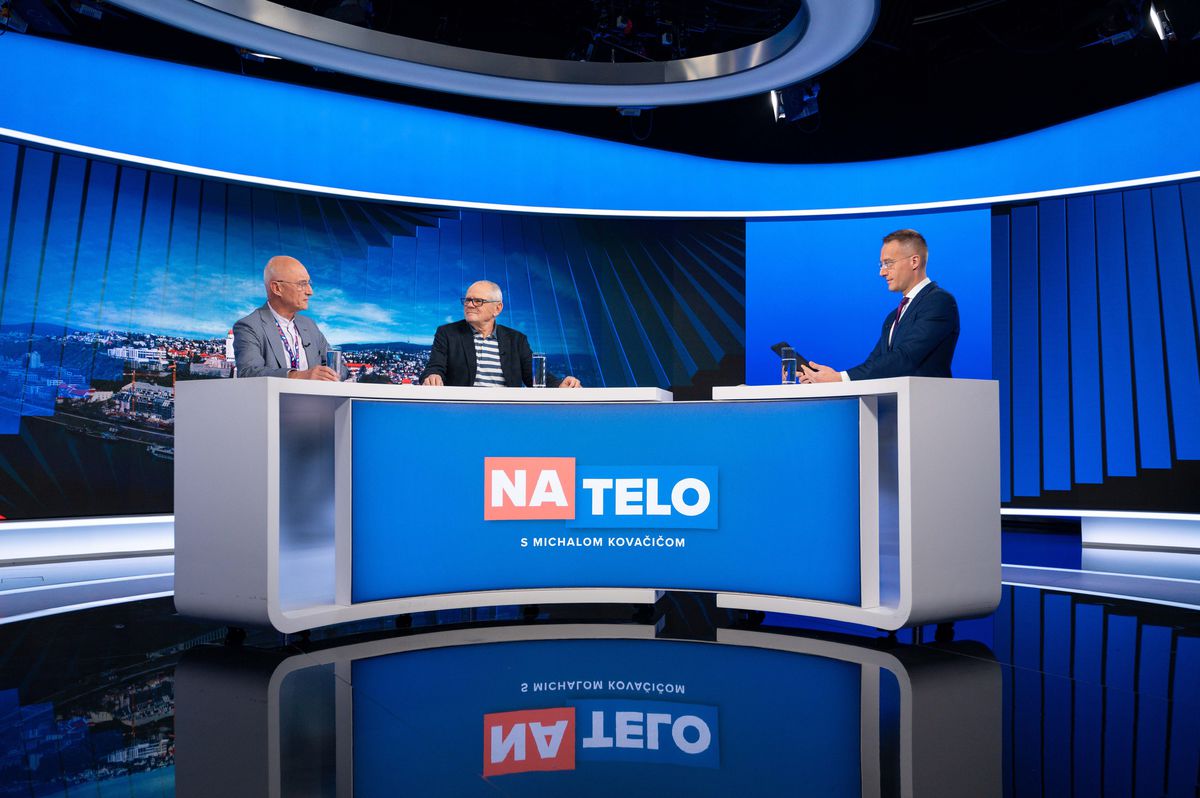 Do politického duelu Na telo prišli s...