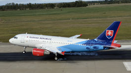 170902 Airbus A319 Prilet MV SR 12