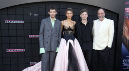 LA Premiere of "Luca Guadagnino (vpravo) a zľava herci Josh O'Connor, Zendaya a Mike Faist"