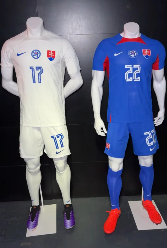 Nové dresy slovenských futbalistov.