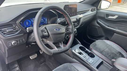 FORD Kuga 2.5 Duratec PHEV (2024)