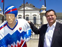 Majster sveta Rusnák: Hráčov z KHL...