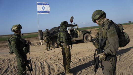 Niektorí z rezortu diplomacie USA pochybujú o legálnom použití amerických zbraní Izraelom