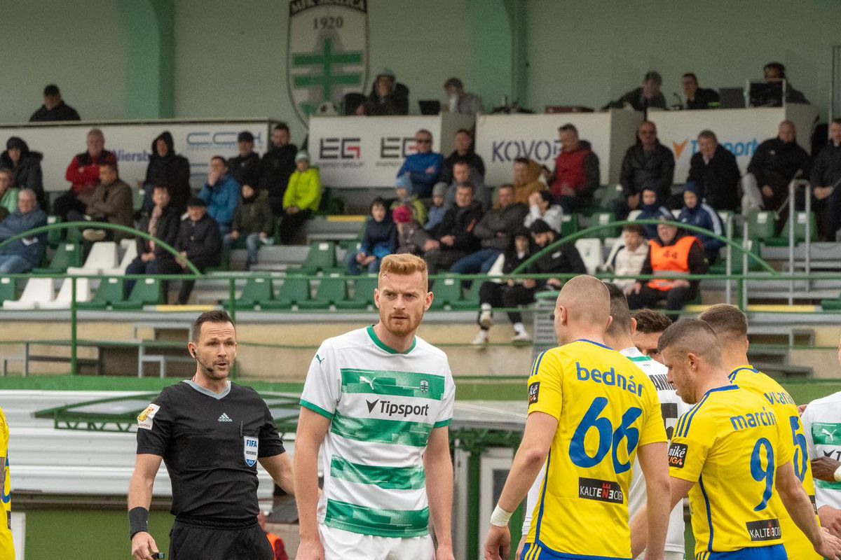 Matej Hradecký v zápasovom tempe.