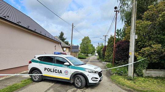Hádka dvoch mužov v obci Dlhá nad Váhom sa skončila vraždou