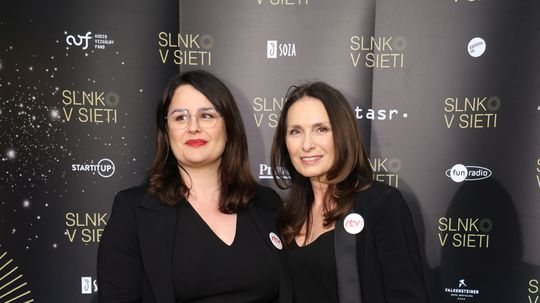 Henrieta Mičkovicová (vpravo) a jej kolegyňa...