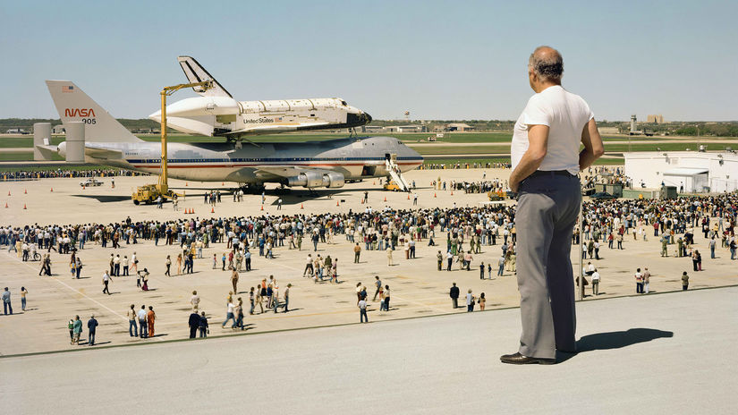 joel sternfeld, the space shuttle columbia...