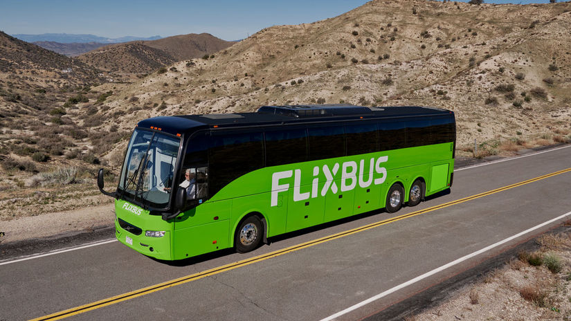 22-009-flixbus-la-mtp3692-retouch