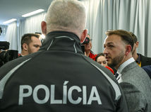 Ľubomír Solák / Matúš Šutaj Eštok / Polícia /