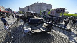 Výstava / Ruská propaganda / Abrams M1A1 /