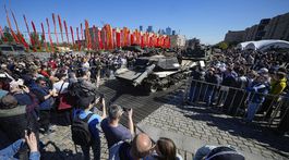 Výstava / Ruská propaganda / Abrams M1A1 /
